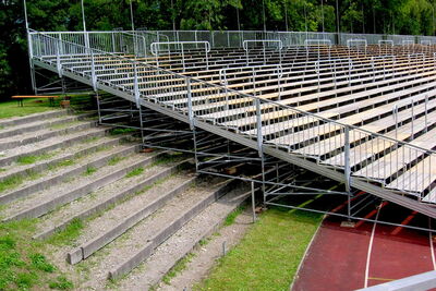 Bender Tribünen, Bühnen, Stadien, Podeste und Zubehör zum Mieten oder Kaufen161
