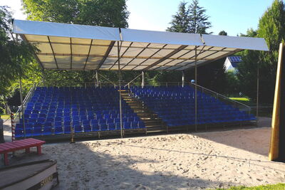 Bender Tribünen, Bühnen, Stadien, Podeste und Zubehör zum Mieten oder Kaufen278