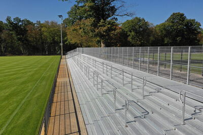 Bender Tribünen Bühnen Stadien Bad Schönborn Deutschland 185